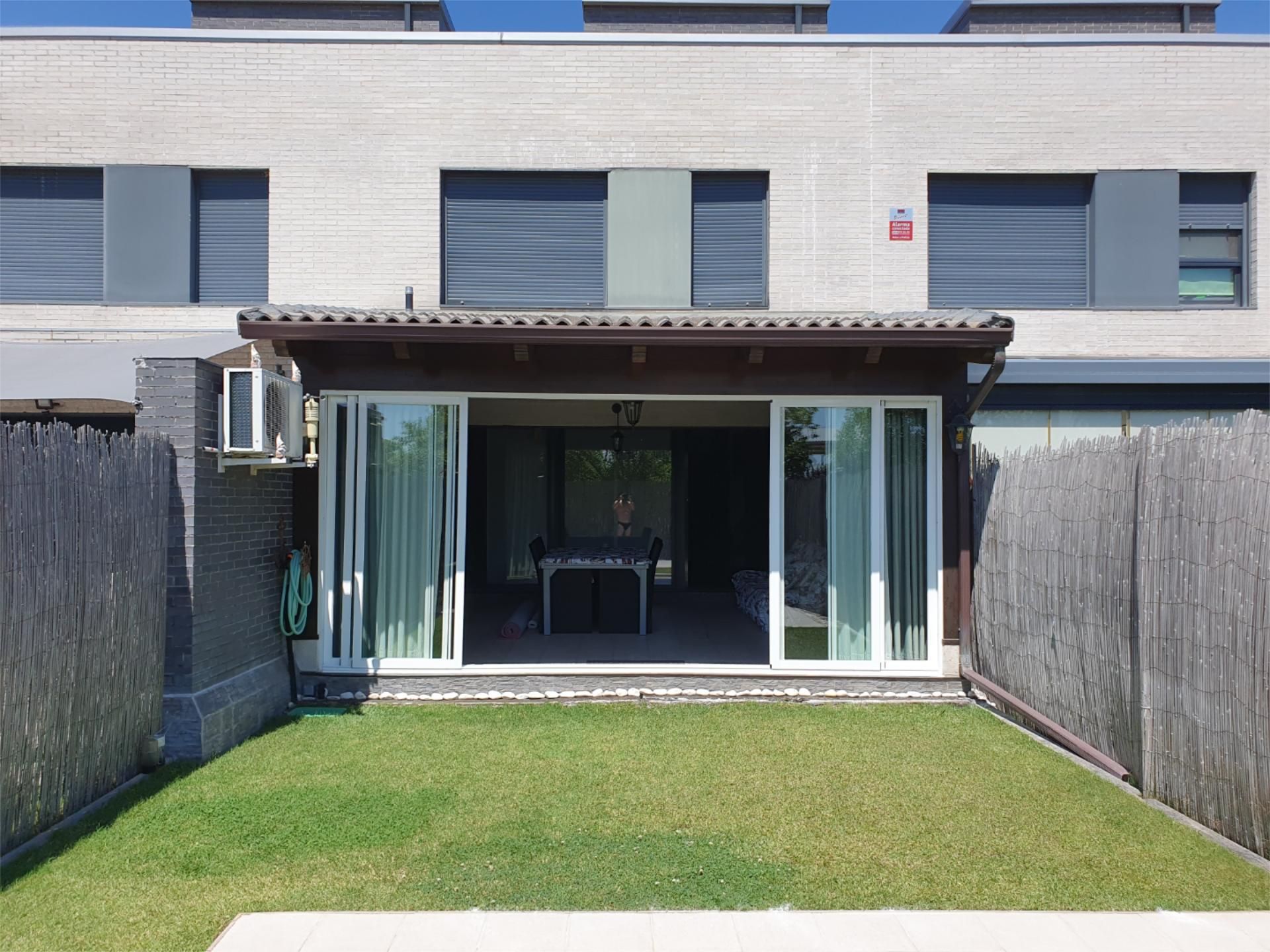 Terrassa de Casa o xalet en venda en Valladolid Capital amb Aire condicionat, Calefacció i Jardí privat