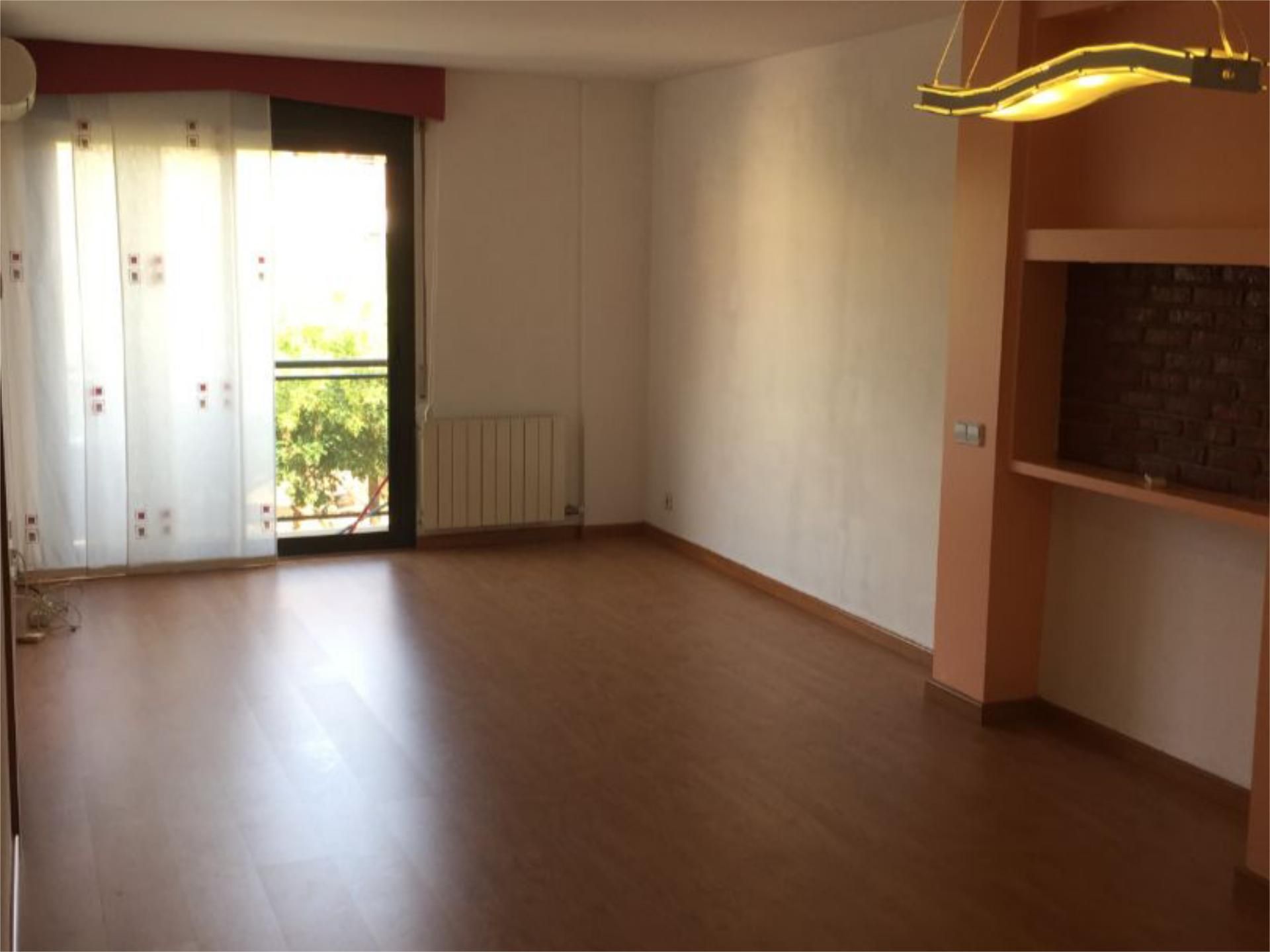 Sala d'estar de Pis en venda en Mataró amb Aire condicionat i Balcó