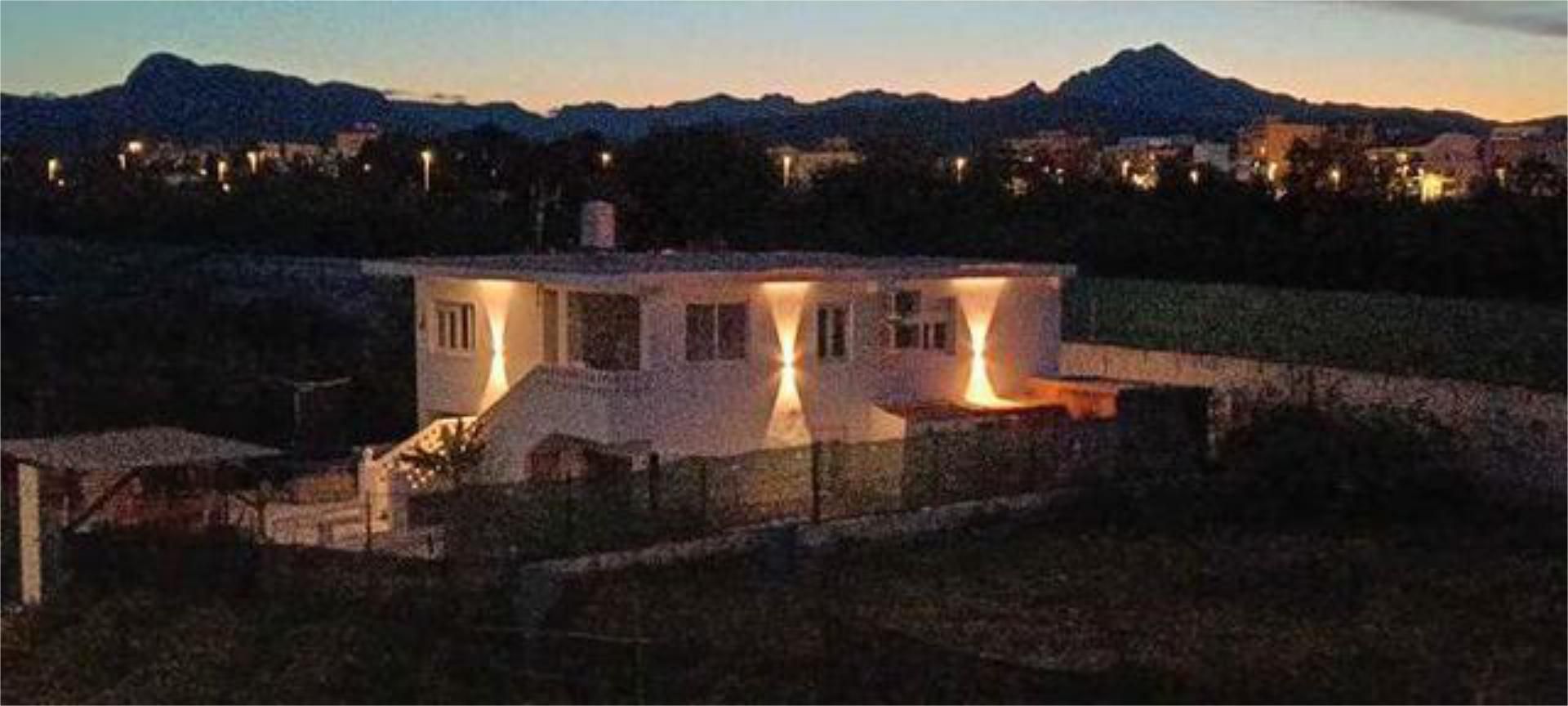 Vista exterior de Pis de lloguer en Gandia amb Calefacció, Jardí privat i Terrassa