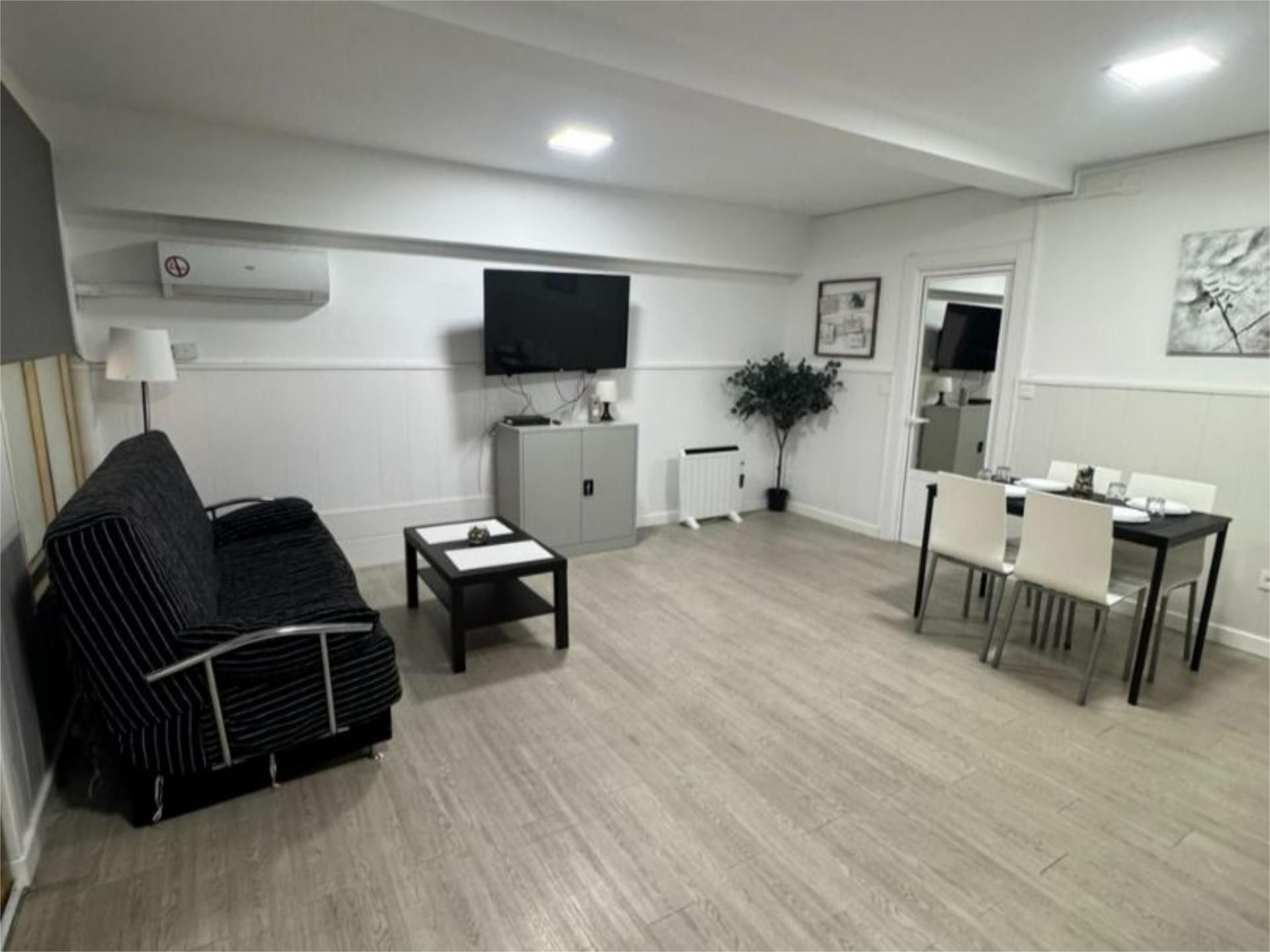 Premises for sale in Valladolid Capital  with Air Conditioner, Heating and Parquet flooring
