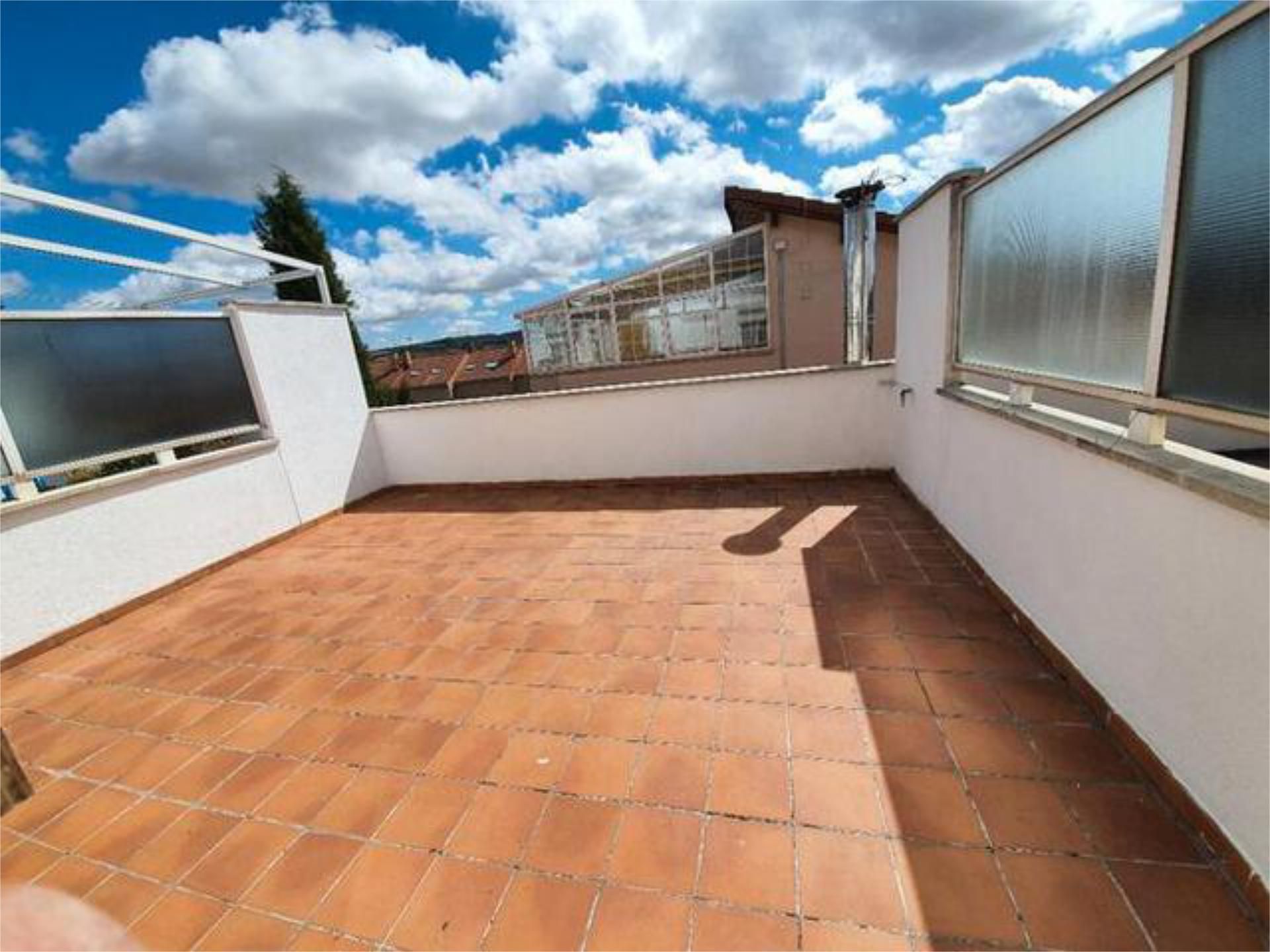 Terrace of House or chalet for sale in Quintanilla Vivar  with Heating, Private garden and Terrace