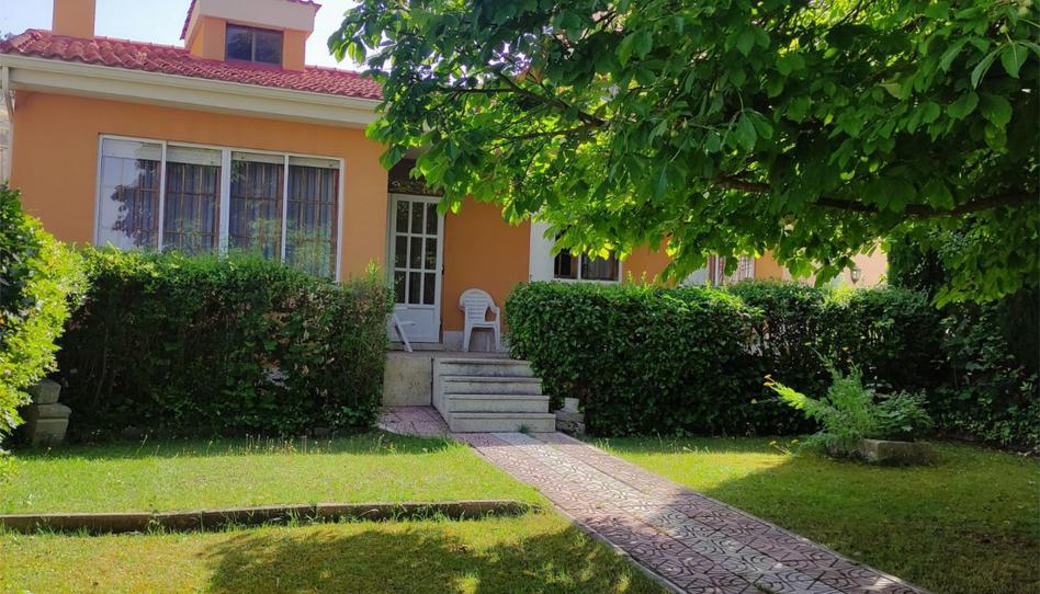 Foto 1 de Casa o chalet en venta en Calle Ampudia, 30, Dueñas, Palencia