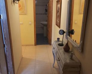 Flat to share in Viator  with Air Conditioner and Terrace