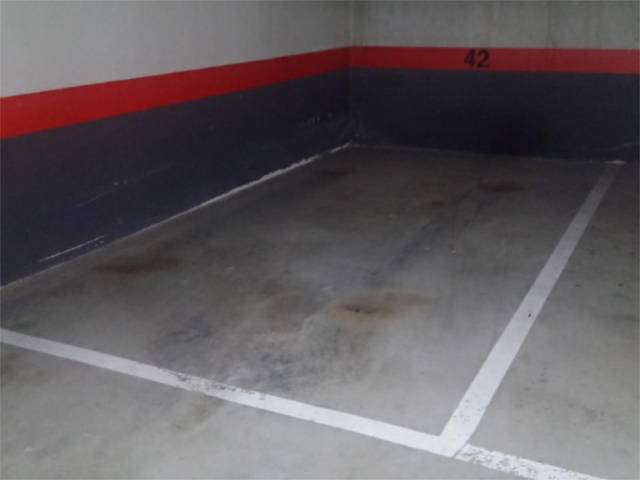 Garaje en Alquiler en Eultzako Etorbidea, 58 en Barañain