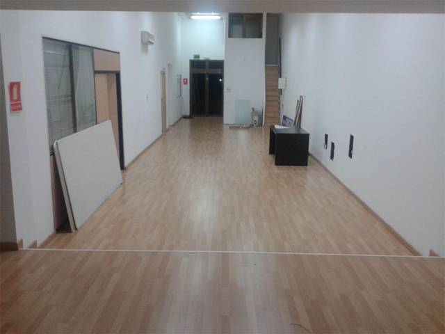 Local comercial en Venta en Calle Obsidiana, 5 en Santa Cristina - San Rafael