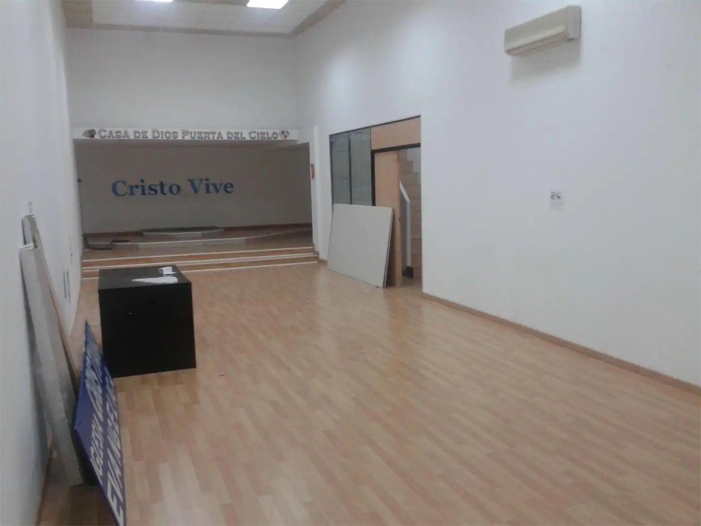 Local en venta en Málaga con Parquet