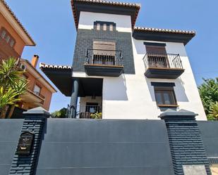Exterior view of House or chalet for sale in Vegas del Genil  with Air Conditioner, Heating and Private garden