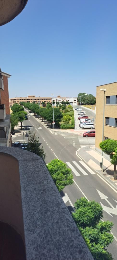 Exterior view of Flat for sale in Salamanca Capital  with Heating, Private garden and Parquet flooring