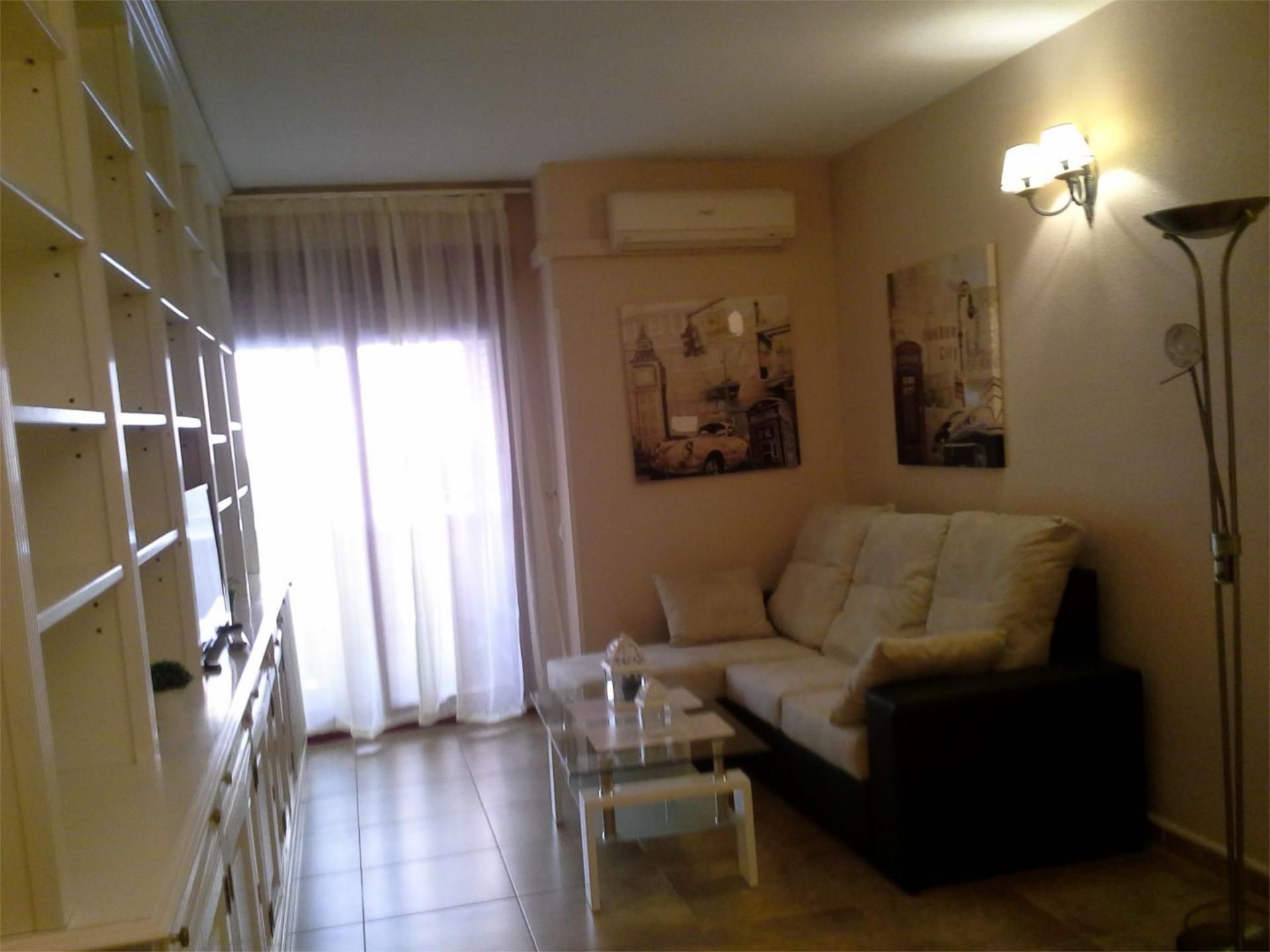 Apartament de lloguer a Calle Luxemburgo, 3, Centro
