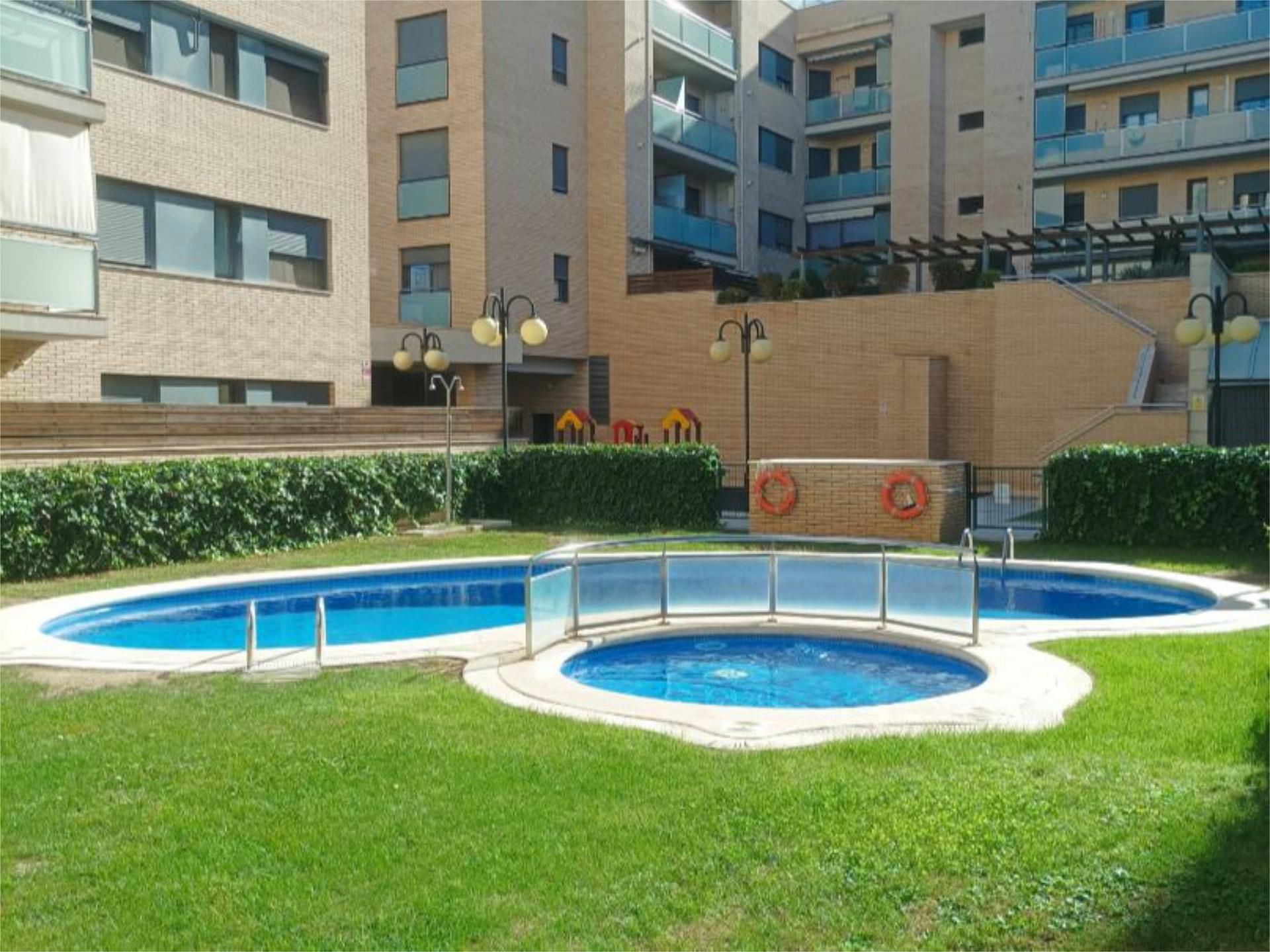 Piscina de Pis en venda en  Lleida Capital amb Aire condicionat, Piscina i Balcó