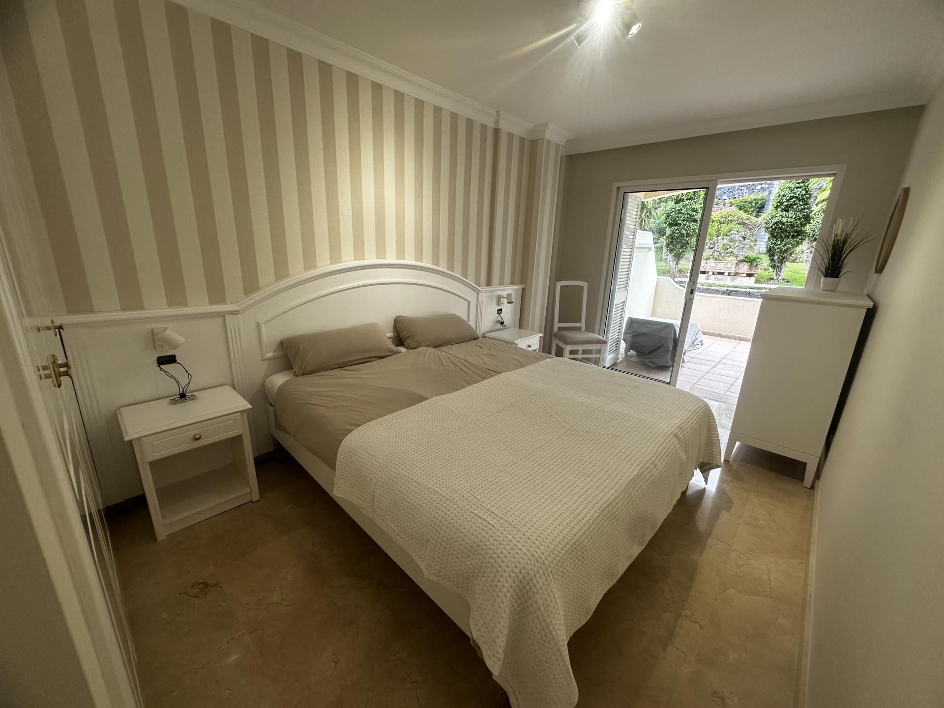 Bedroom of Flat to rent in Puerto de la Cruz  with Terrace and Swimming Pool