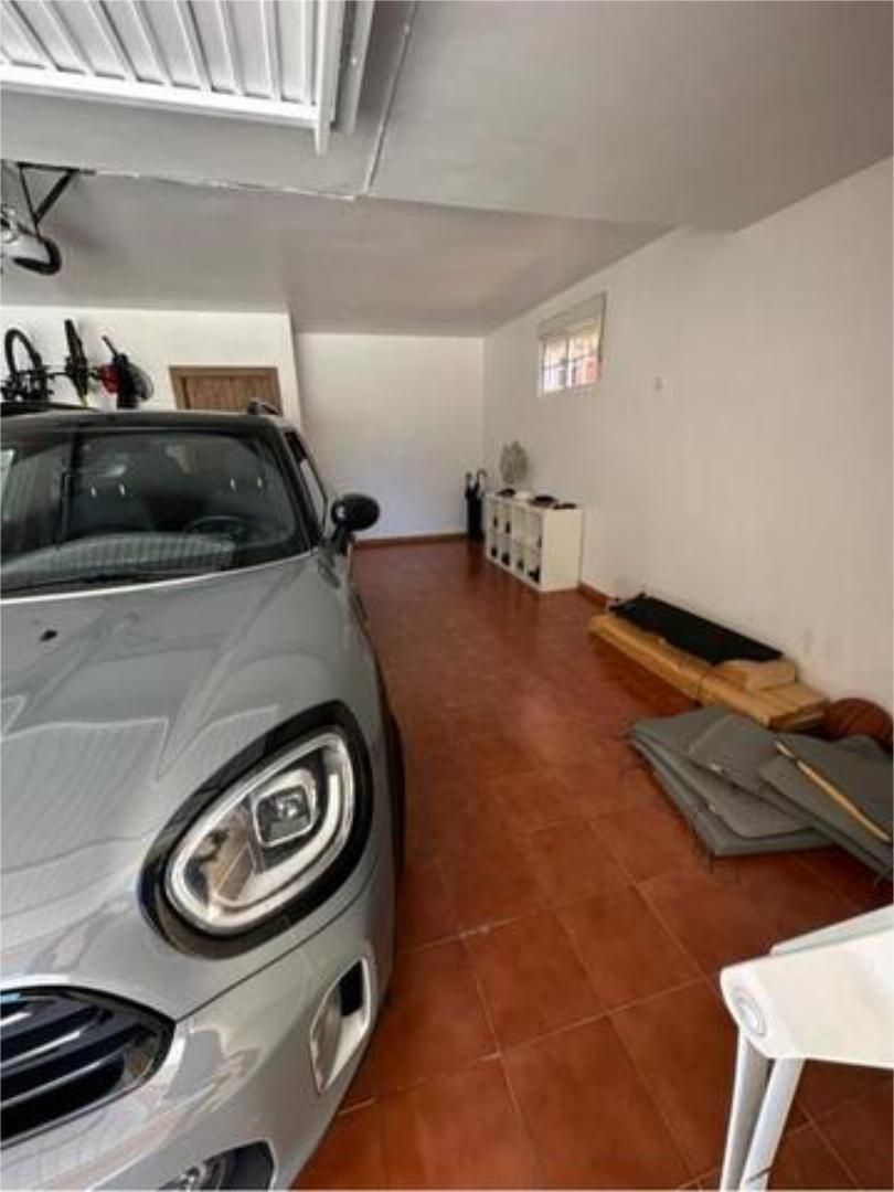 Parking of Single-family semi-detached for sale in Elche / Elx  with Terrace and Swimming Pool