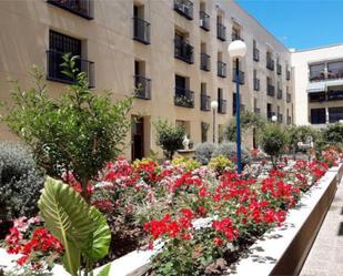 Exterior view of Flat to rent in  Sevilla Capital  with Heating, Private garden and Furnished