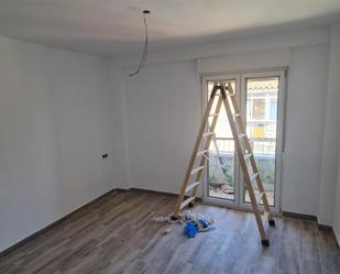 Bedroom of Flat to rent in  Zaragoza Capital  with Furnished and Balcony