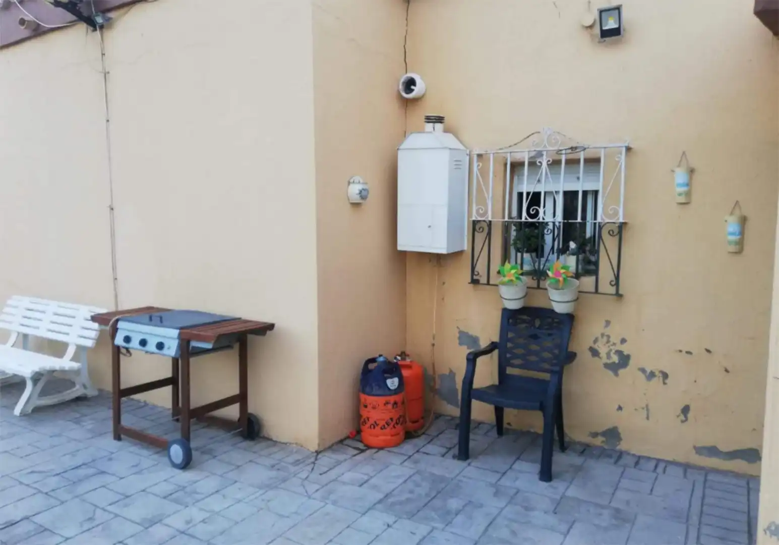 Terrace of Houses for sale in Chiclana de la Frontera  with Private garden, Terrace and Furnished