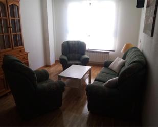 Living room of Flat to rent in Aranda de Duero  with Terrace and Balcony