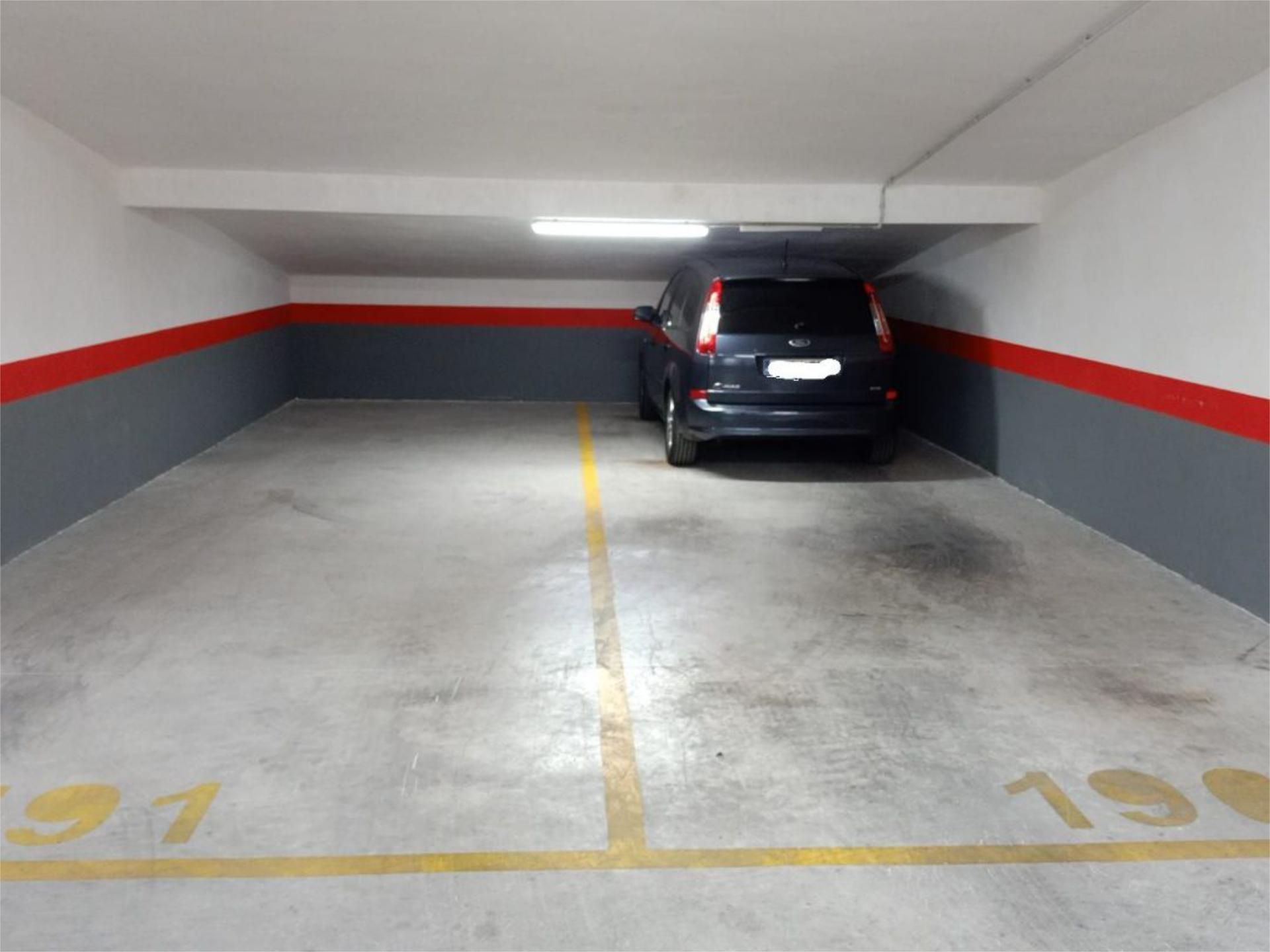 Aparcament de Garatge de lloguer en Alicante / Alacant