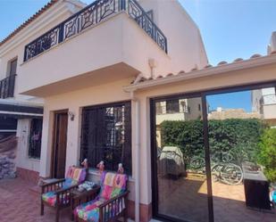 Vista exterior de Casa adosada en venda en Torre-Pacheco amb Aire condicionat, Calefacció i Jardí privat