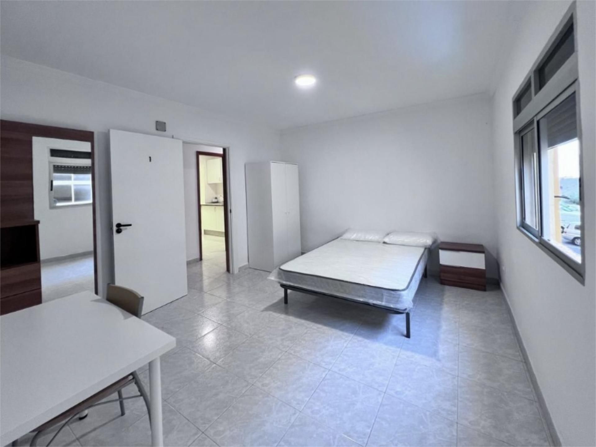 Bedroom of Flat to share in Las Palmas de Gran Canaria  with Parquet flooring, Furnished and Oven