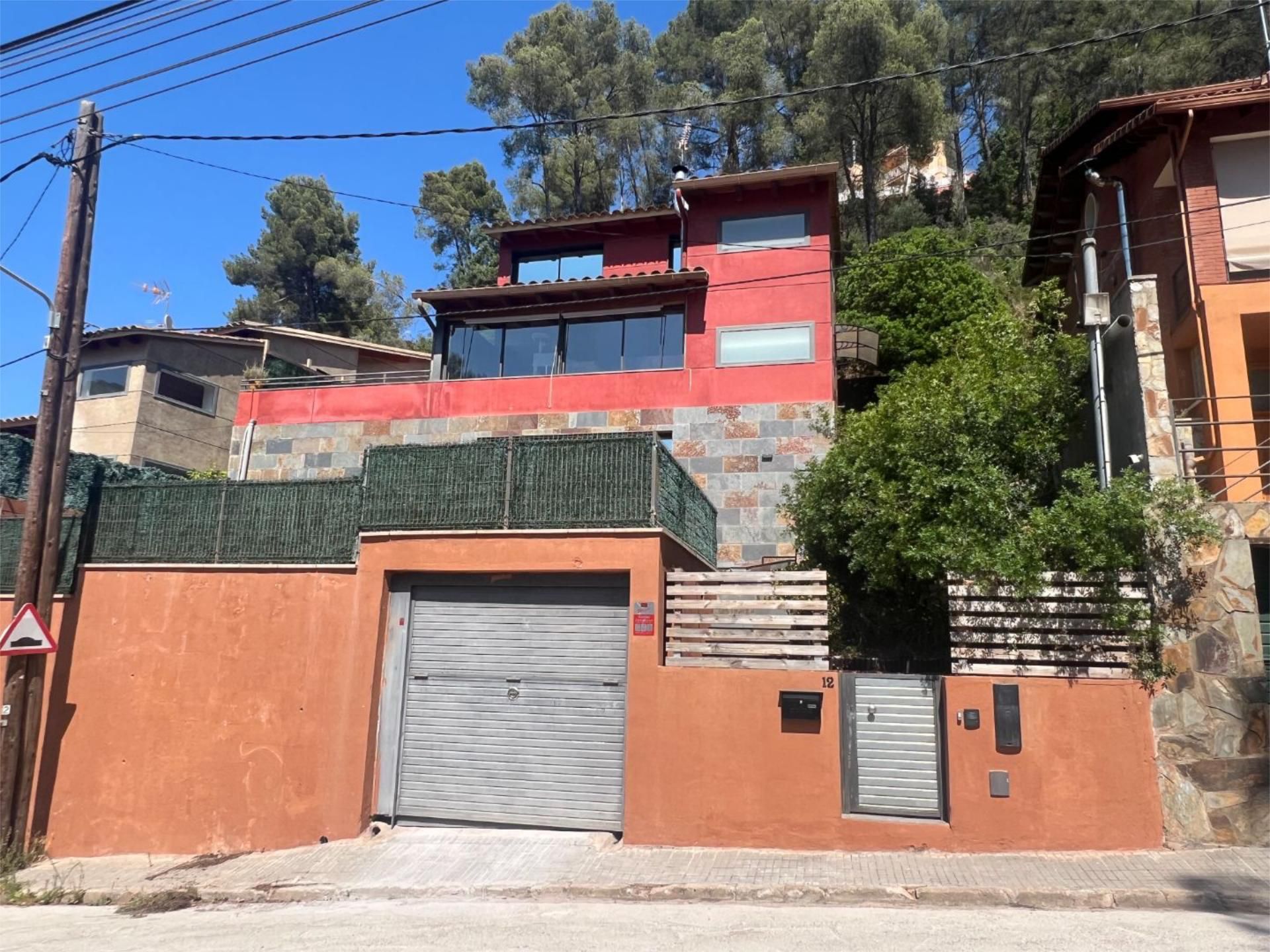 Exterior view of House or chalet for sale in Cervelló  with Air Conditioner and Terrace