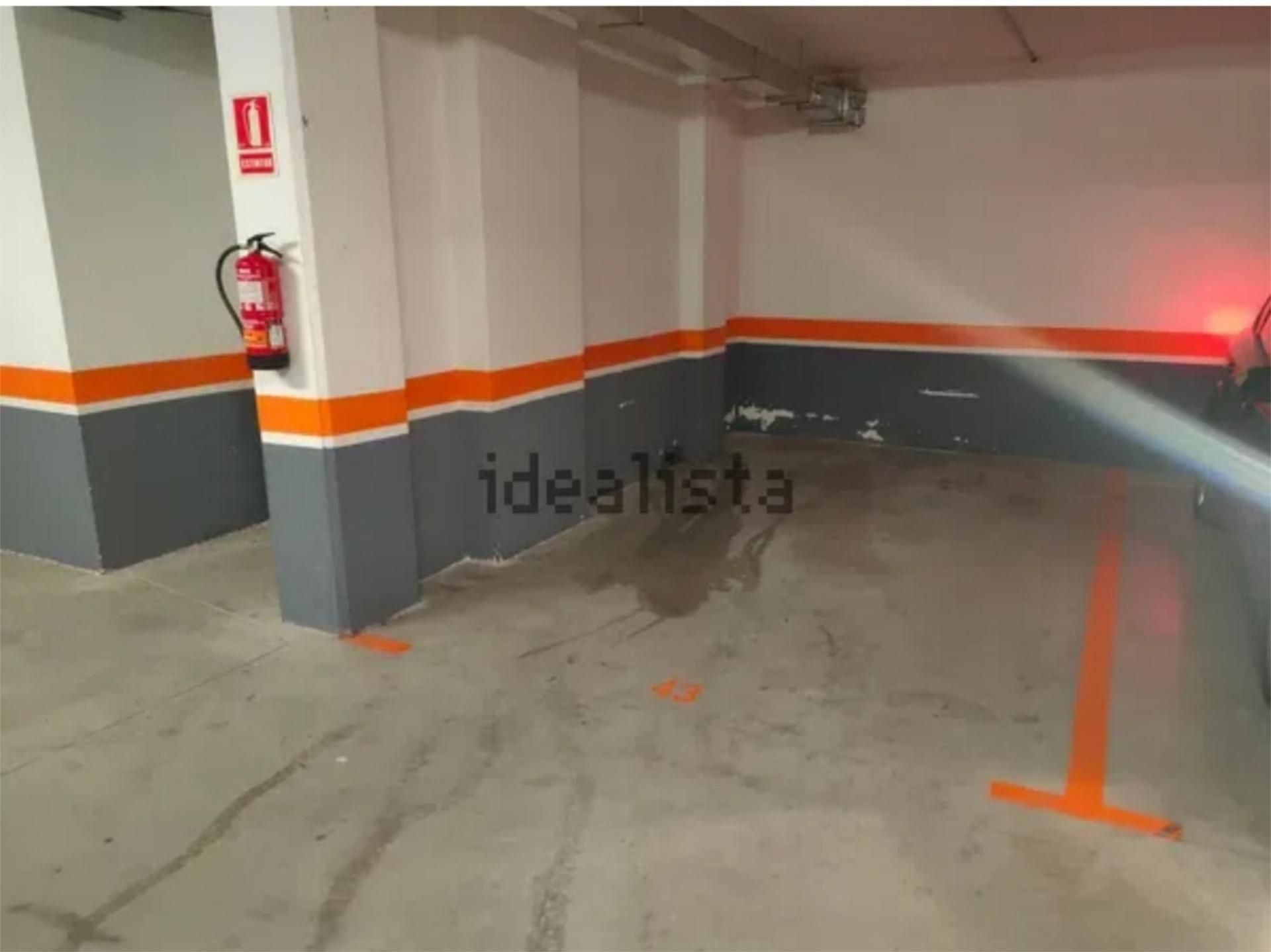 Parkplatz von Garage miete in Soria Capital 