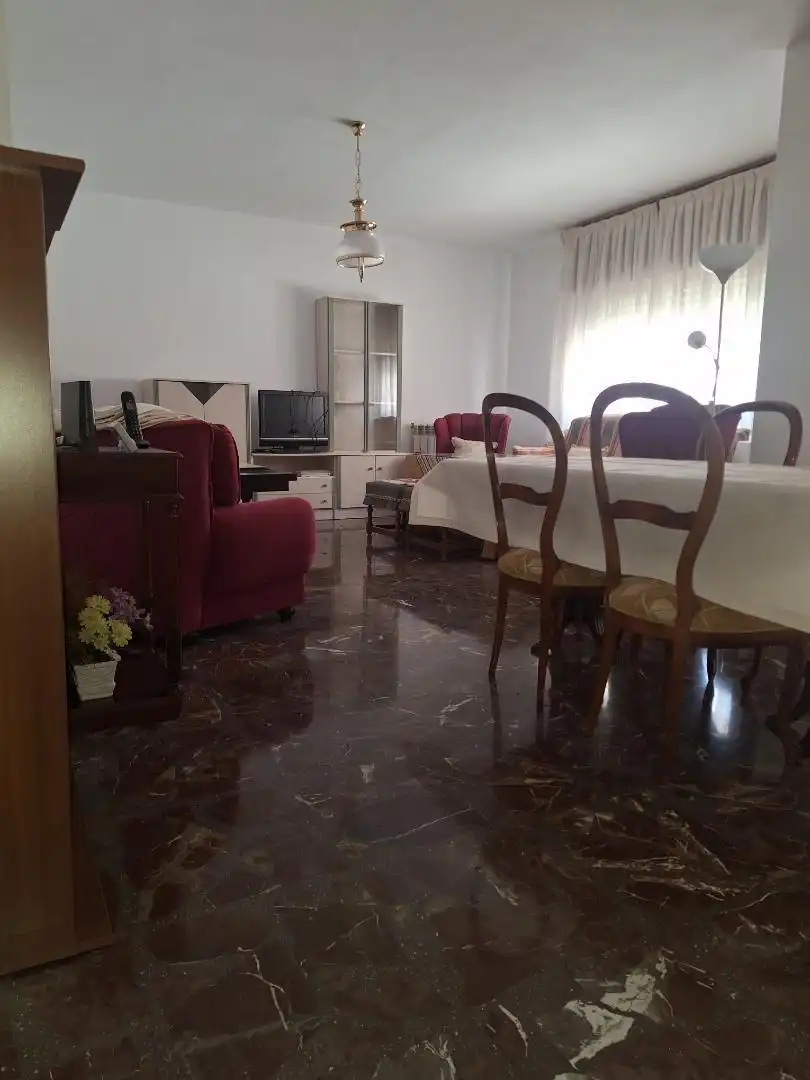 Flat for rent in Calle Florida, 30, Barrio de Zaidín Flat for rent in Calle Florida, 30, Barrio de Zaidín