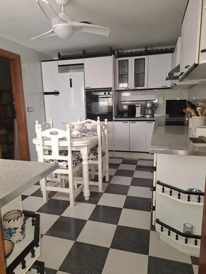 Flat for rent in Calle Florida, 30, Barrio de Zaidín Flat for rent in Calle Florida, 30, Barrio de Zaidín