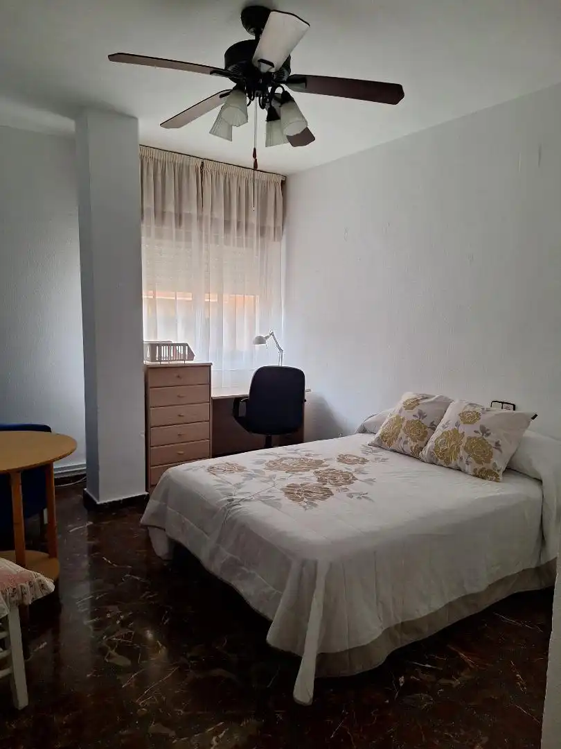 Flat for rent in Calle Florida, 30, Barrio de Zaidín Flat for rent in Calle Florida, 30, Barrio de Zaidín