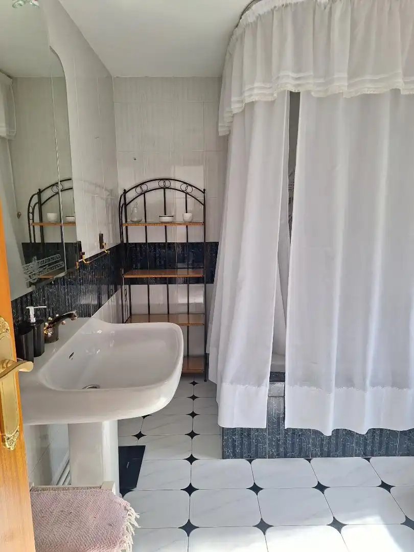 Flat for rent in Calle Florida, 30, Barrio de Zaidín Flat for rent in Calle Florida, 30, Barrio de Zaidín