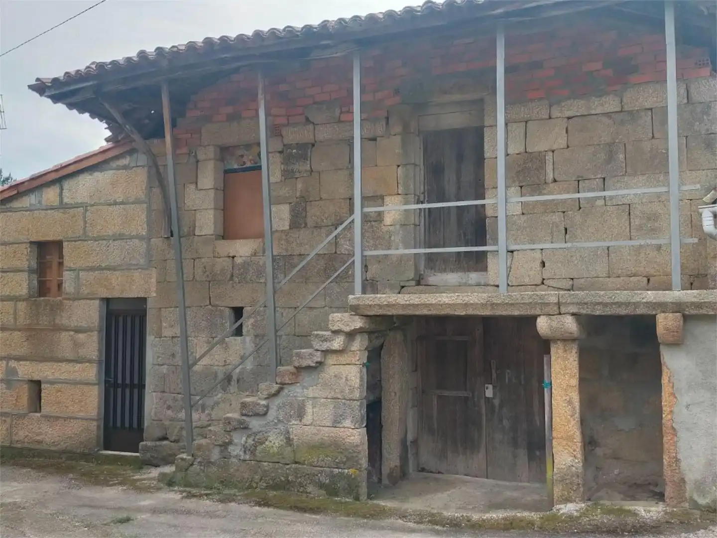 Vista exterior de Finca rústica en venda en O Pereiro de Aguiar 