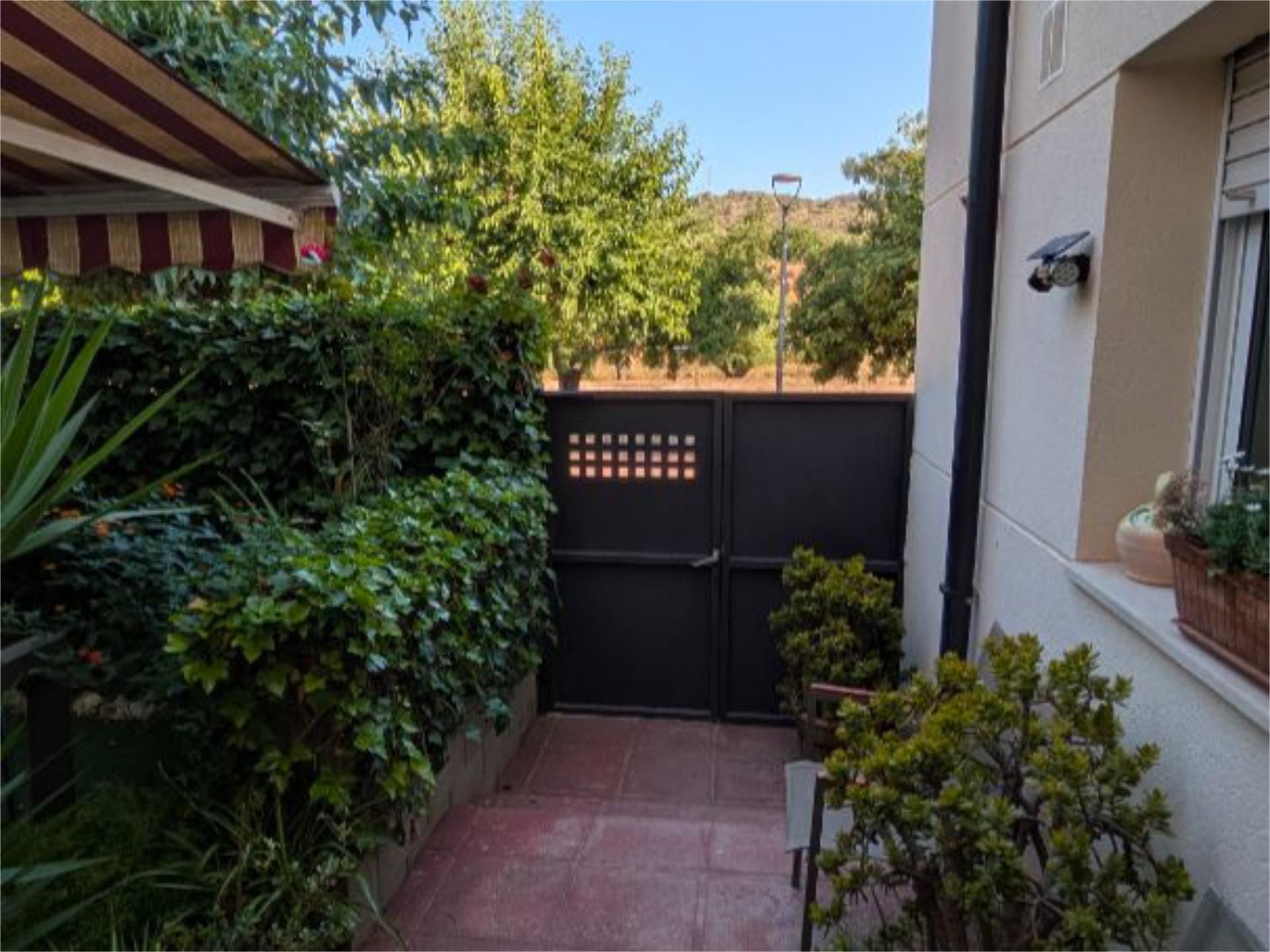 Exterior view of Single-family semi-detached for sale in Sant Pere de Ribes  with Air Conditioner, Terrace and Balcony