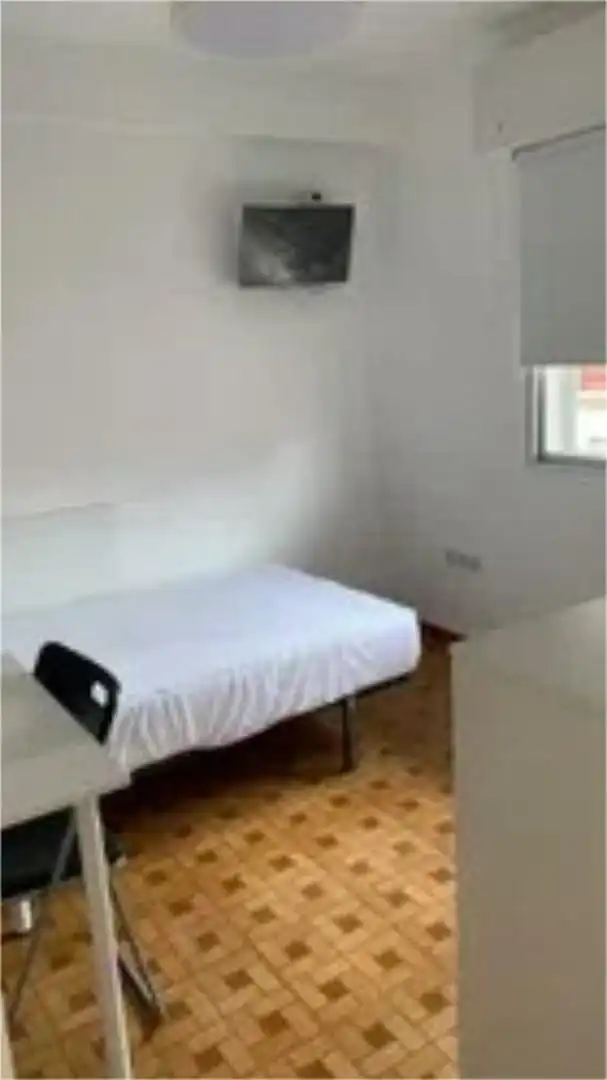 Habitación en Avenida de Navarrondán, 6, Centro Urbano Habitación de Piso para compartir en San Sebastián de los Reyes con Calefacción, Terraza y Amueblado