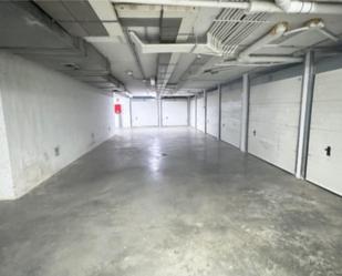 Garage for sale in San Fernando