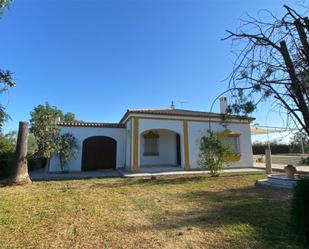 Außenansicht von Country house zum verkauf in Arahal mit Klimaanlage, Privatgarten und Terrasse