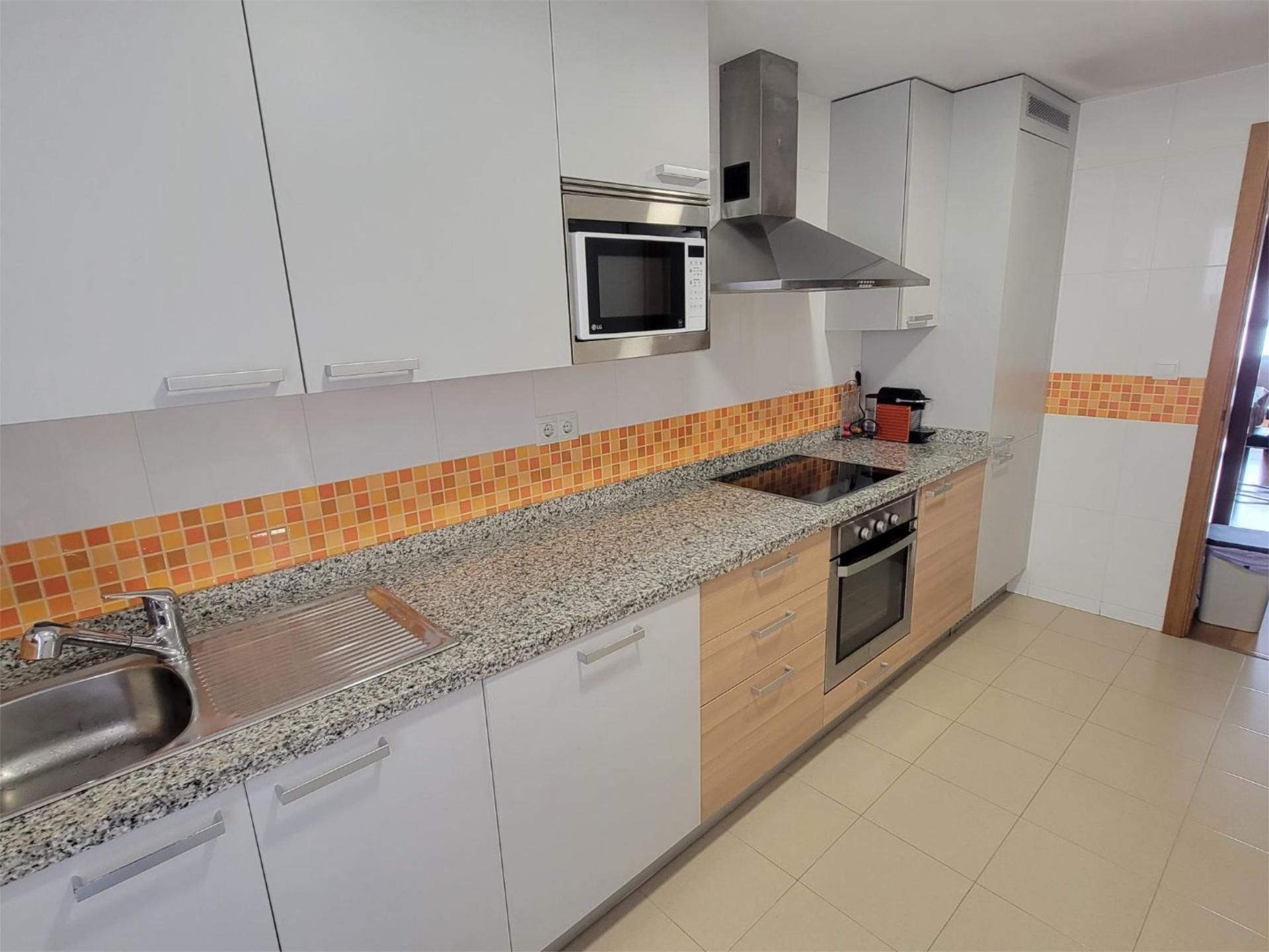 Flat to rent in Carrer de Manuel Azaña, 10, Ensanche - Río Júcar