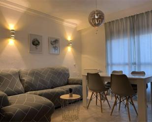 Sala d'estar de Pis per a compartir en Ronda amb Aire condicionat, Calefacció i Moblat