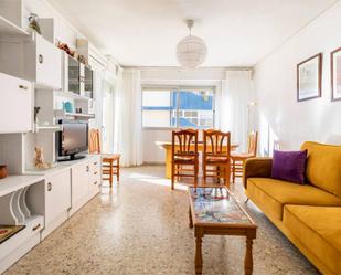 Sala d'estar de Pis en venda en Gandia amb Aire condicionat i Terrassa