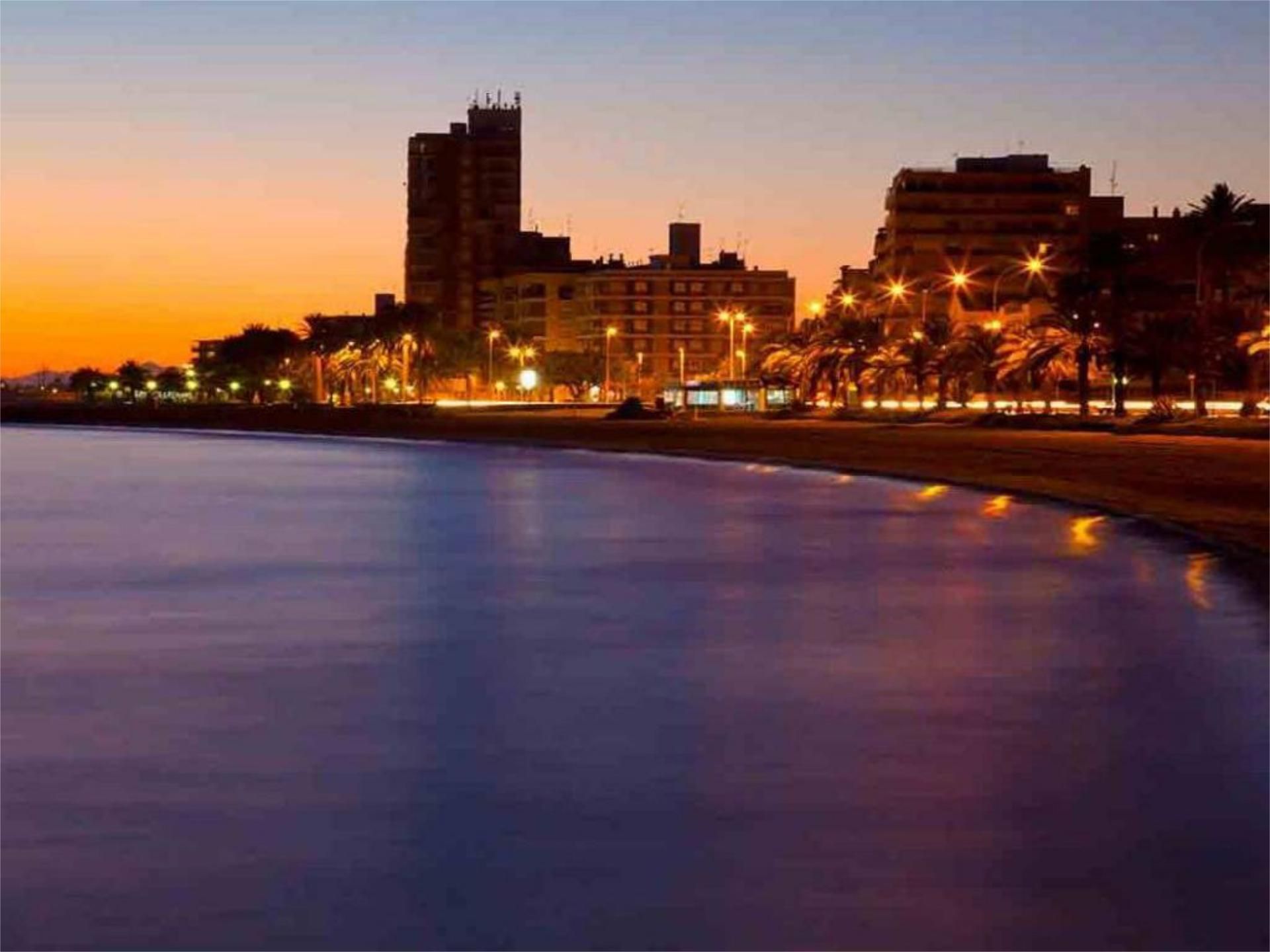 Vista exterior de Casa adosada en venda en Santa Pola amb Aire condicionat, Calefacció i Moblat