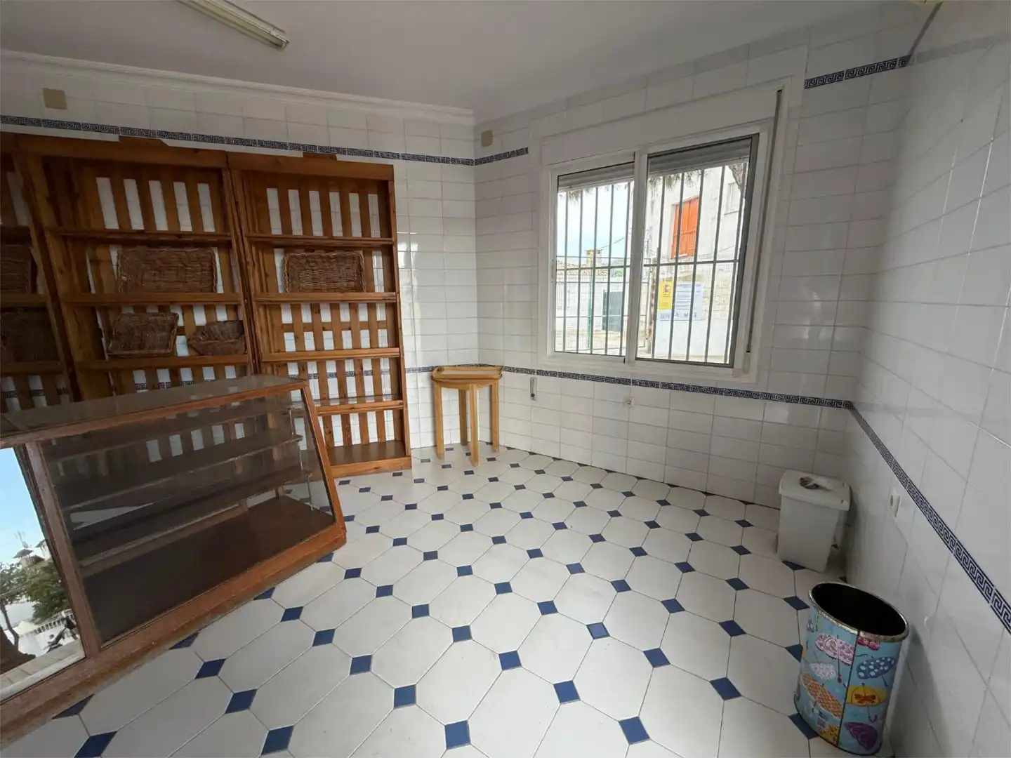 Commercial properties for sale in Avenida Villanueva de las Cruces, 2, Calañas Kitchen of Commercial properties for sale in Calañas