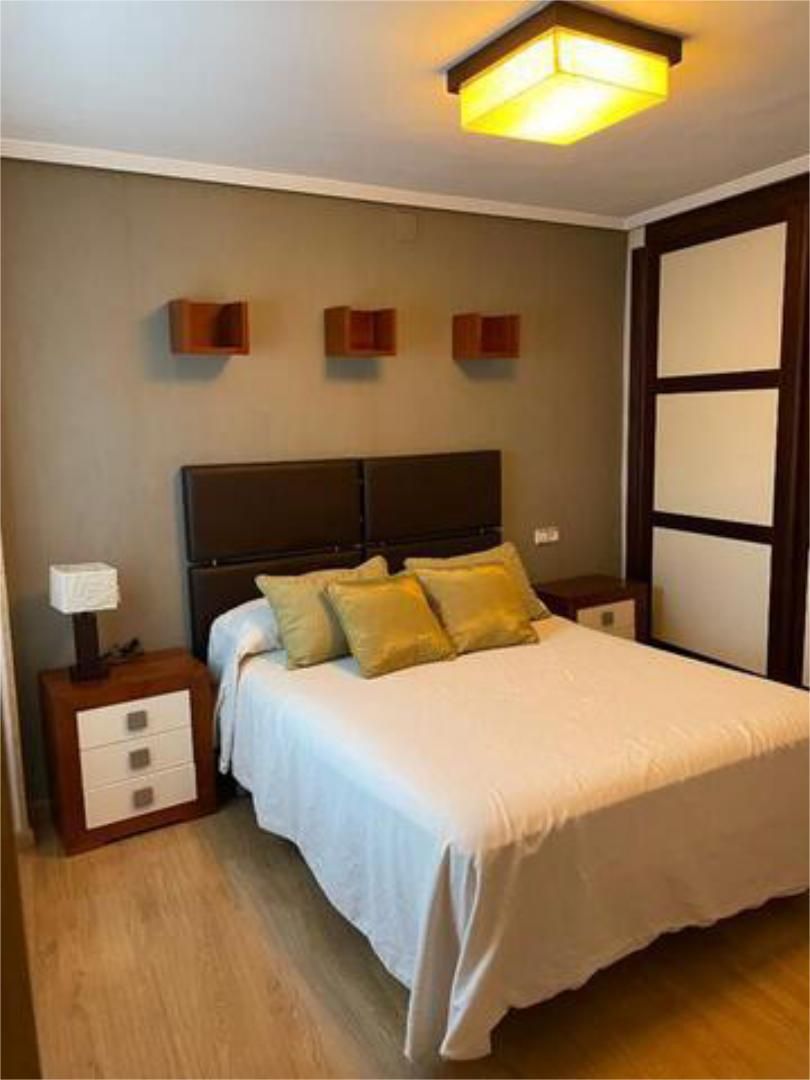 Bedroom of Flat to rent in  Jaén Capital