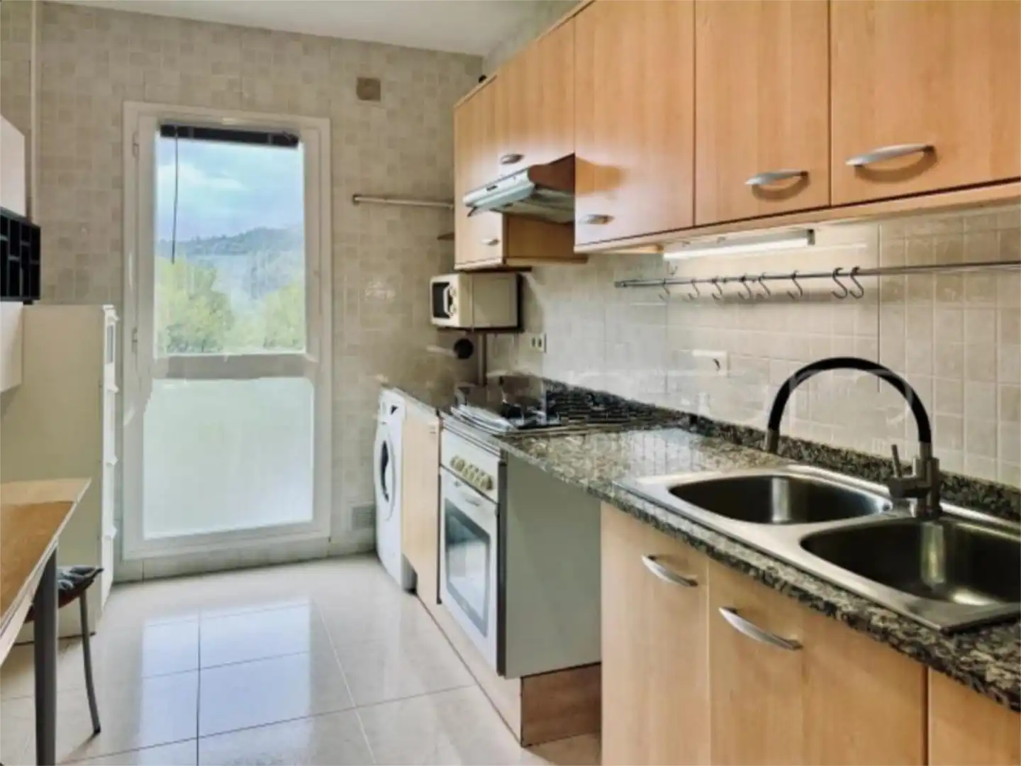Flat for sale in Carrer de Montserrat Roig, 14, Can Tintorer - Can Tries Flat for sale in Carrer de Montserrat Roig, 14, Can Tintorer - Can Tries