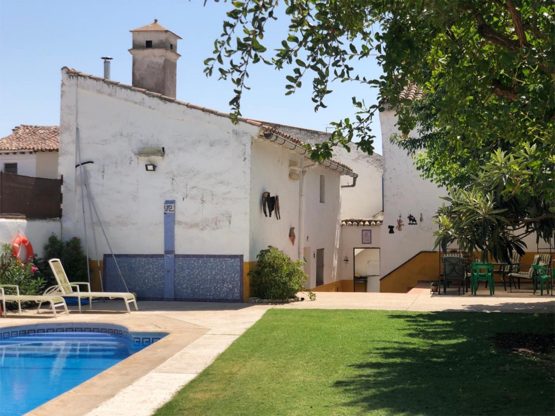 Exterior view of Single-family semi-detached for sale in Fuentidueña de Tajo  with Heating, Private garden and Swimming Pool