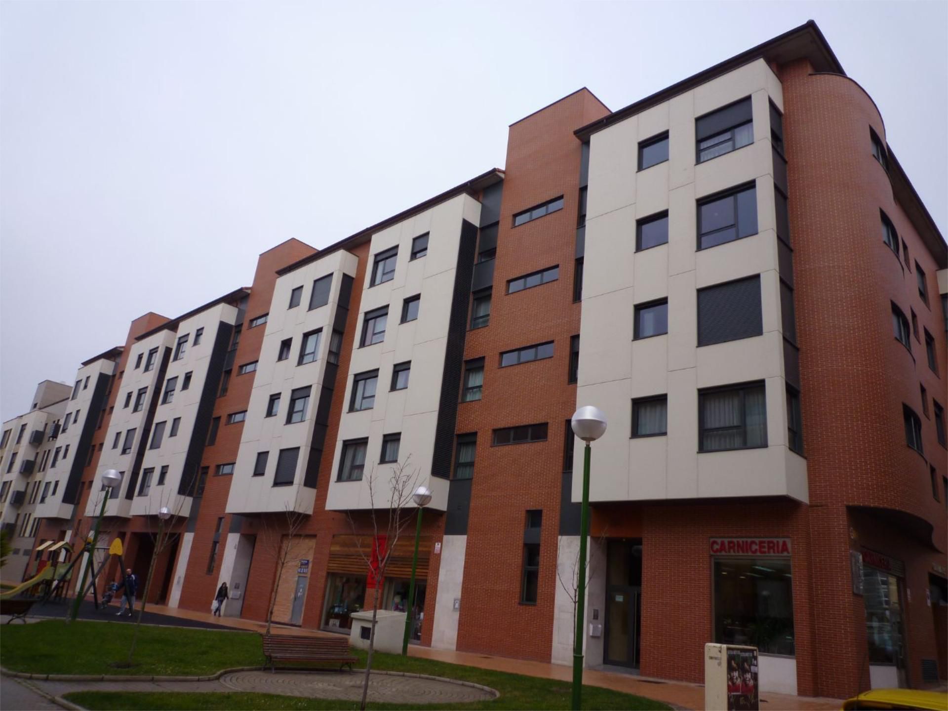 Exterior view of Flat to rent in Burgos Capital  with Terrace