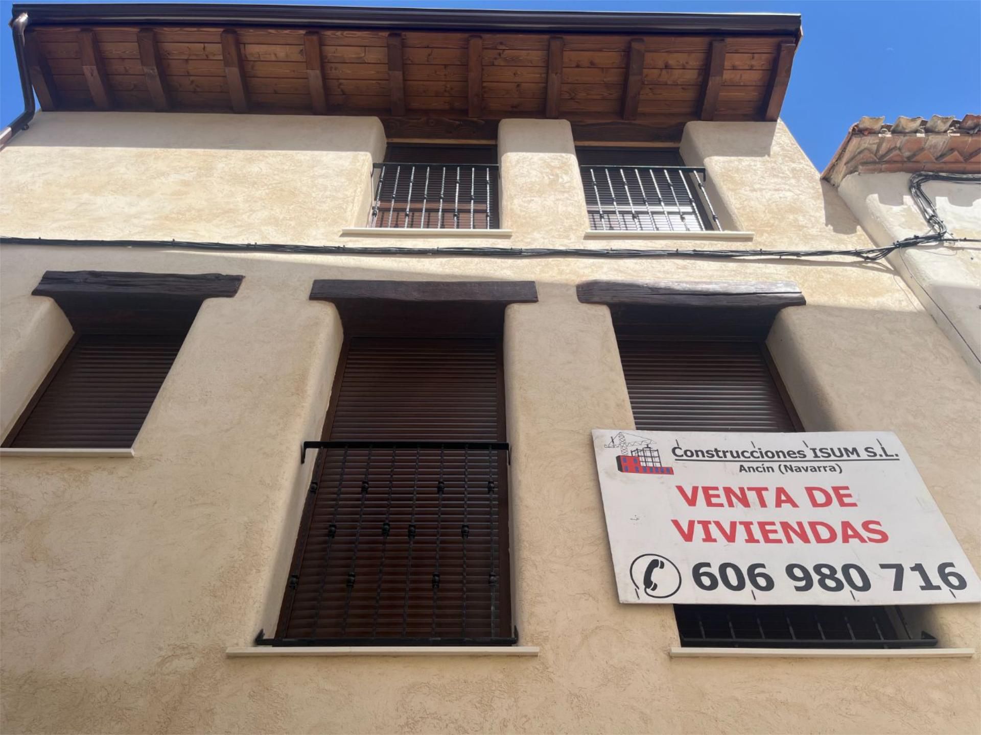 Vista exterior de Pis en venda en Mendaza amb Calefacció