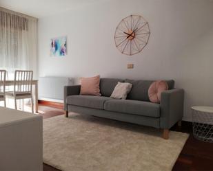 Living room of Apartment to rent in  Logroño  with Heating, Parquet flooring and Storage room