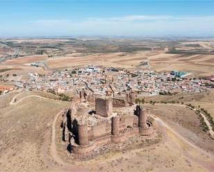 Vista exterior de Pis en venda en Almonacid de Toledo amb Calefacció, Terrassa i Traster