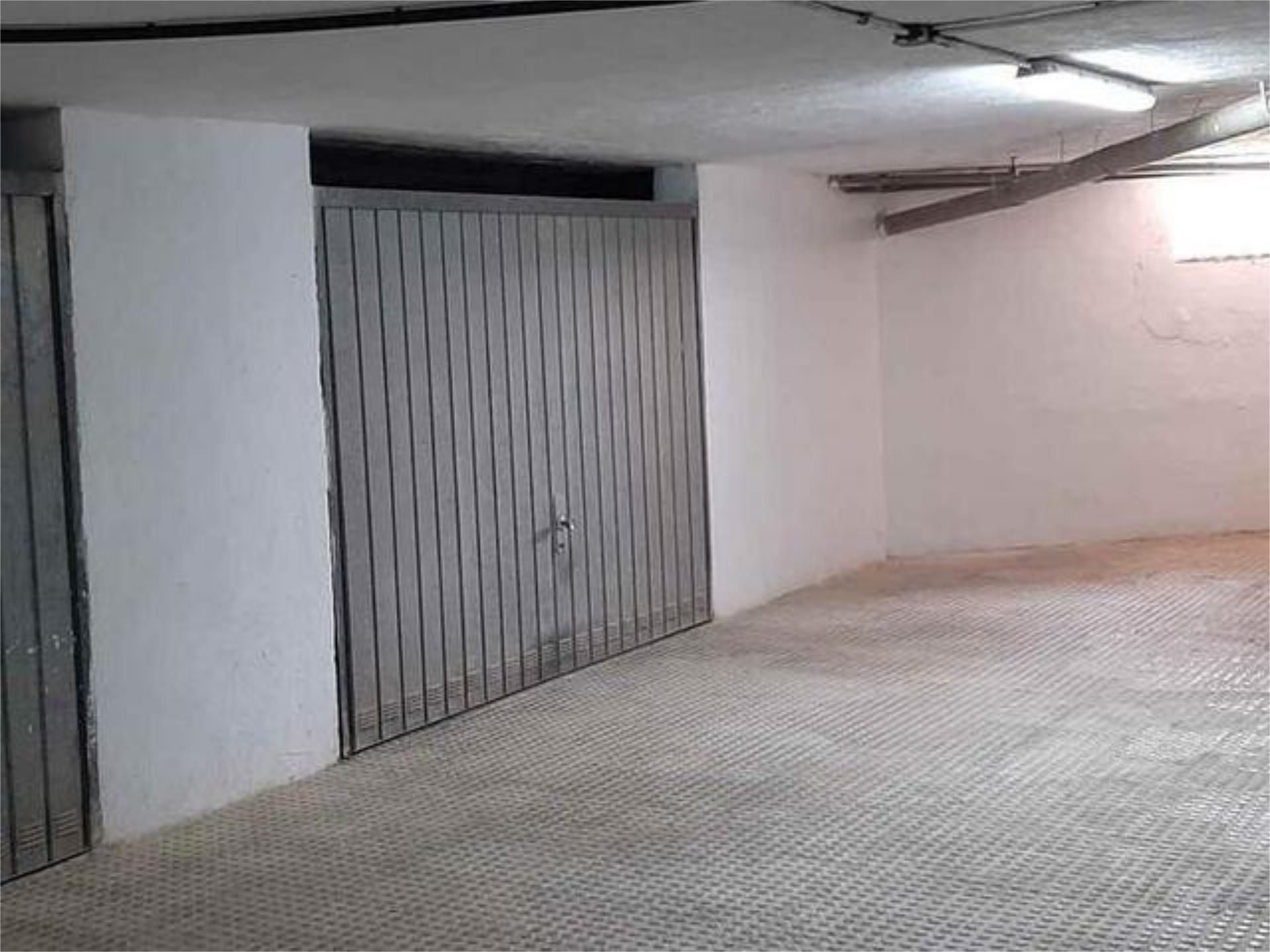 Garage to rent in Salobreña