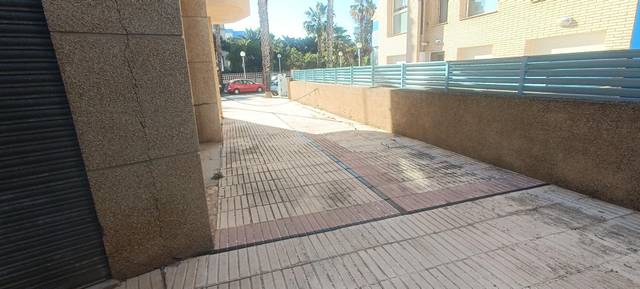 Garaje en Alquiler en Carrer de la Ciutat de Reus, 21 en Barenys