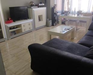 Sala d'estar de Pis en venda en Chiclana de la Frontera amb Aire condicionat i Balcó