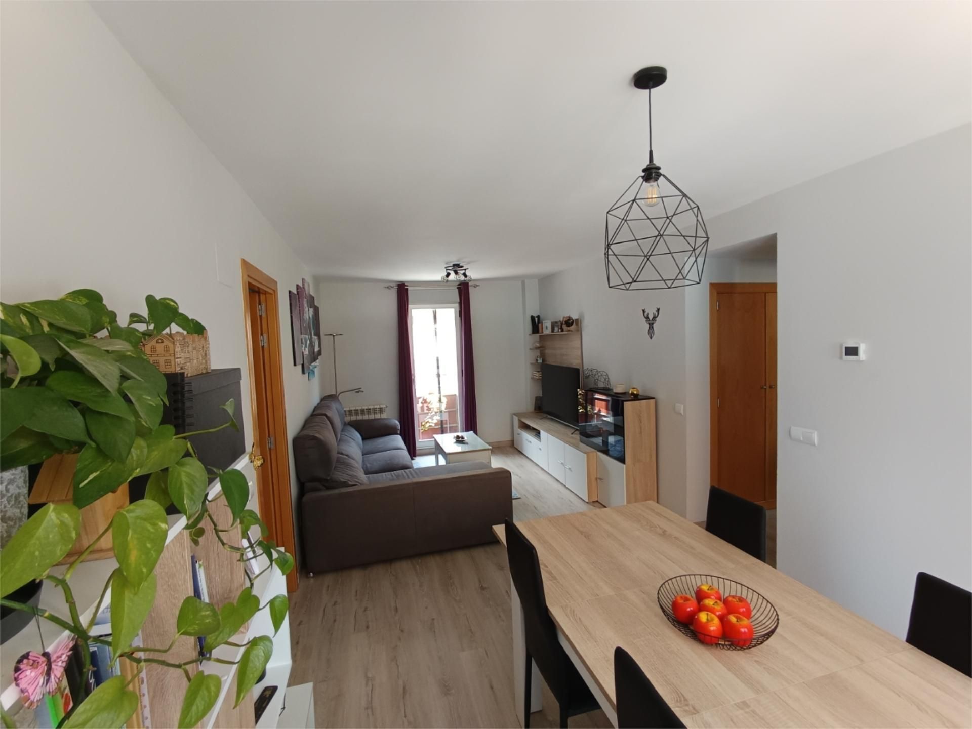 Living room of Flat for sale in  Zaragoza Capital  with Air Conditioner, Heating and Storage room